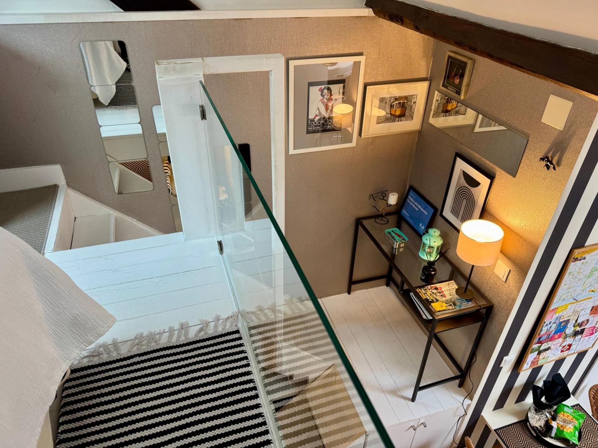 With Mezzanine Rua Da Moeda Apartamento