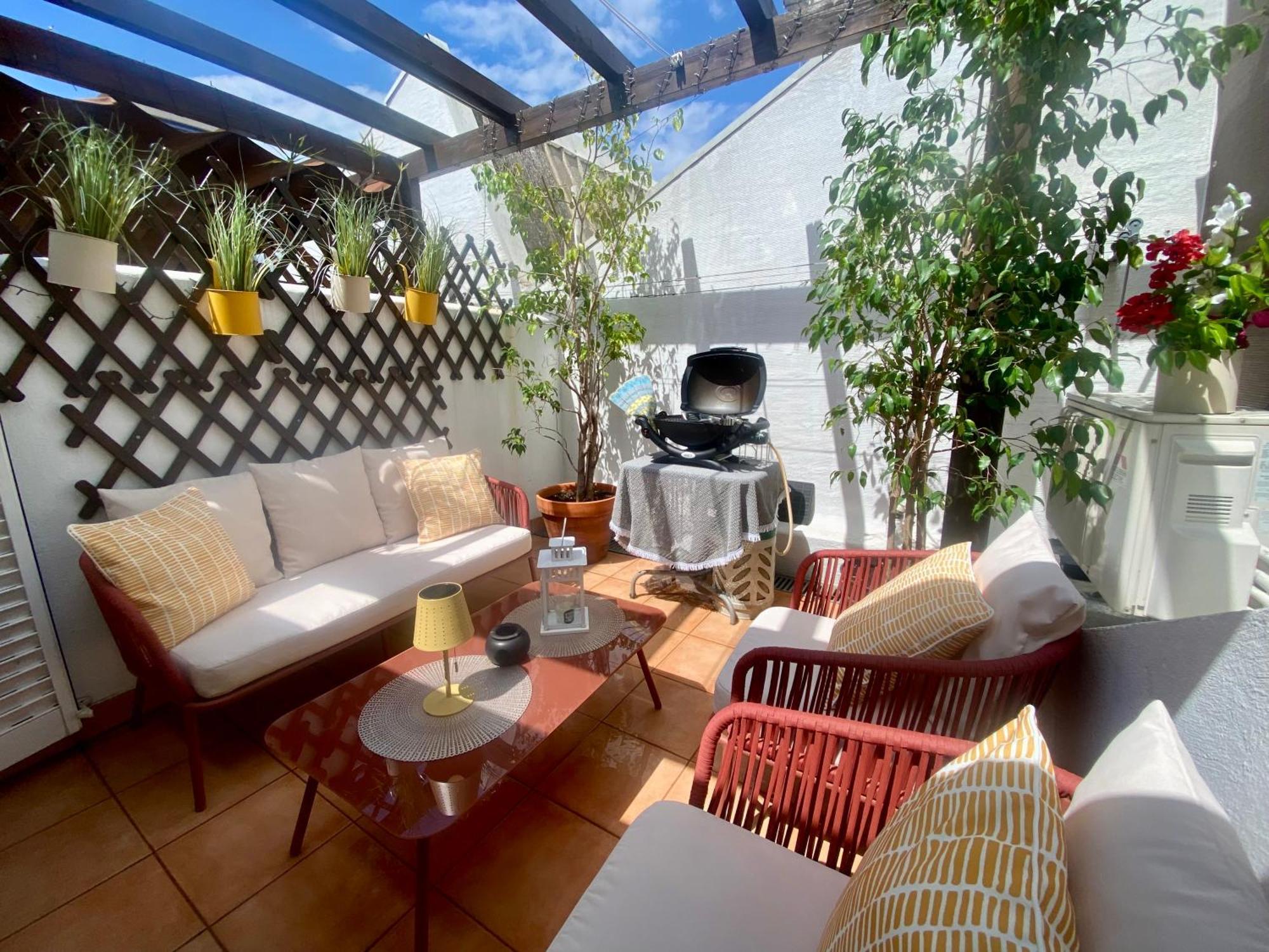 Apartamento With Mezzanine Rua Da Moeda *